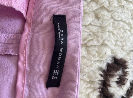 Pantaloni so visok struk ZARA